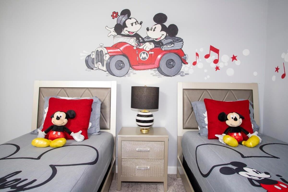 Ravishing Four Bd W/ Pool Close To Disney 4947 Кисими Екстериор снимка